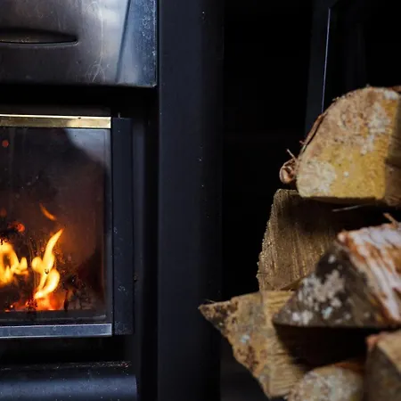 Spacious Detached House For A Larger Group Βίλα *